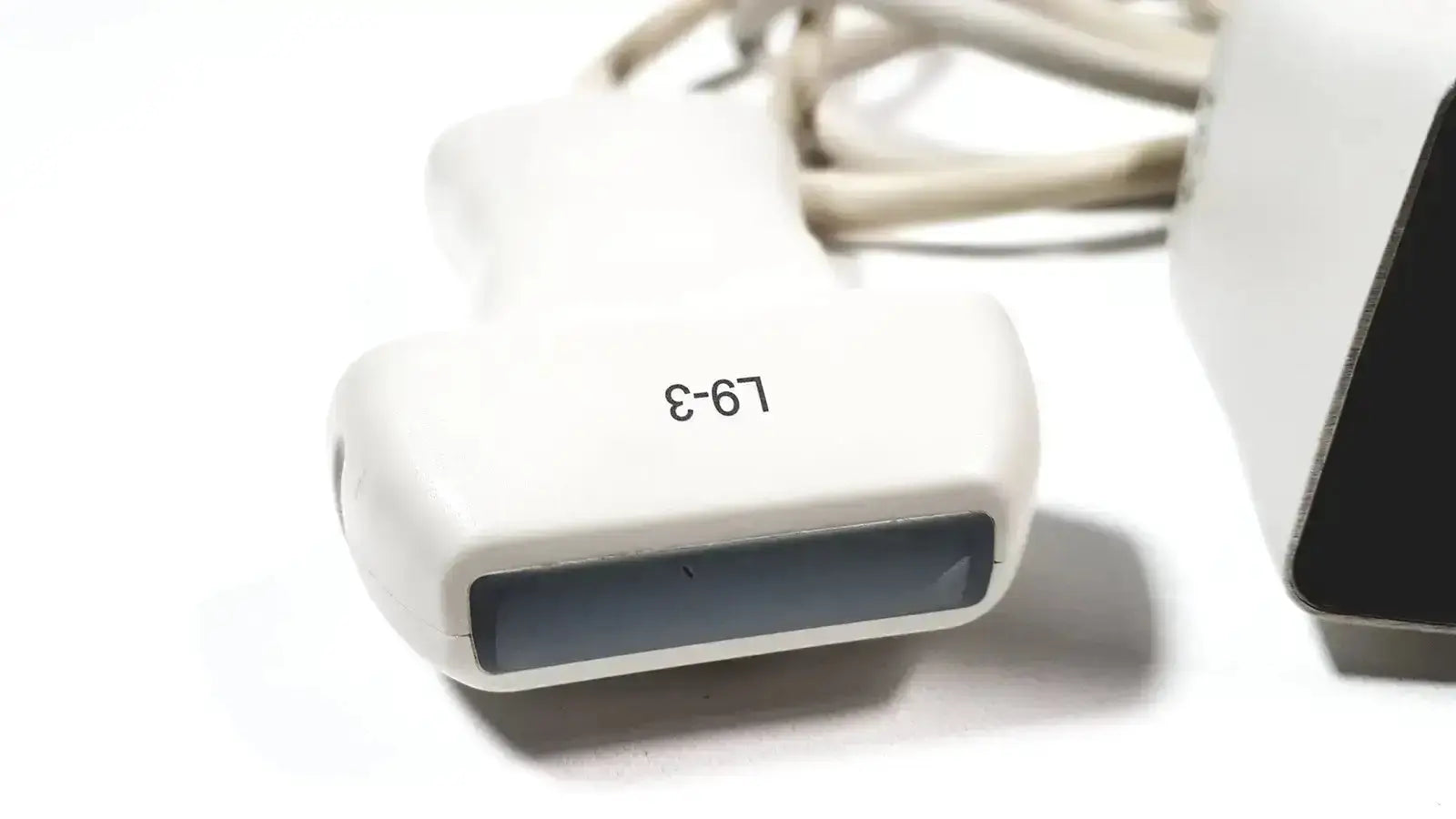 Philips l9-3 white plastic ultrasound transducer probe with dark gray window and model number for iu22 system