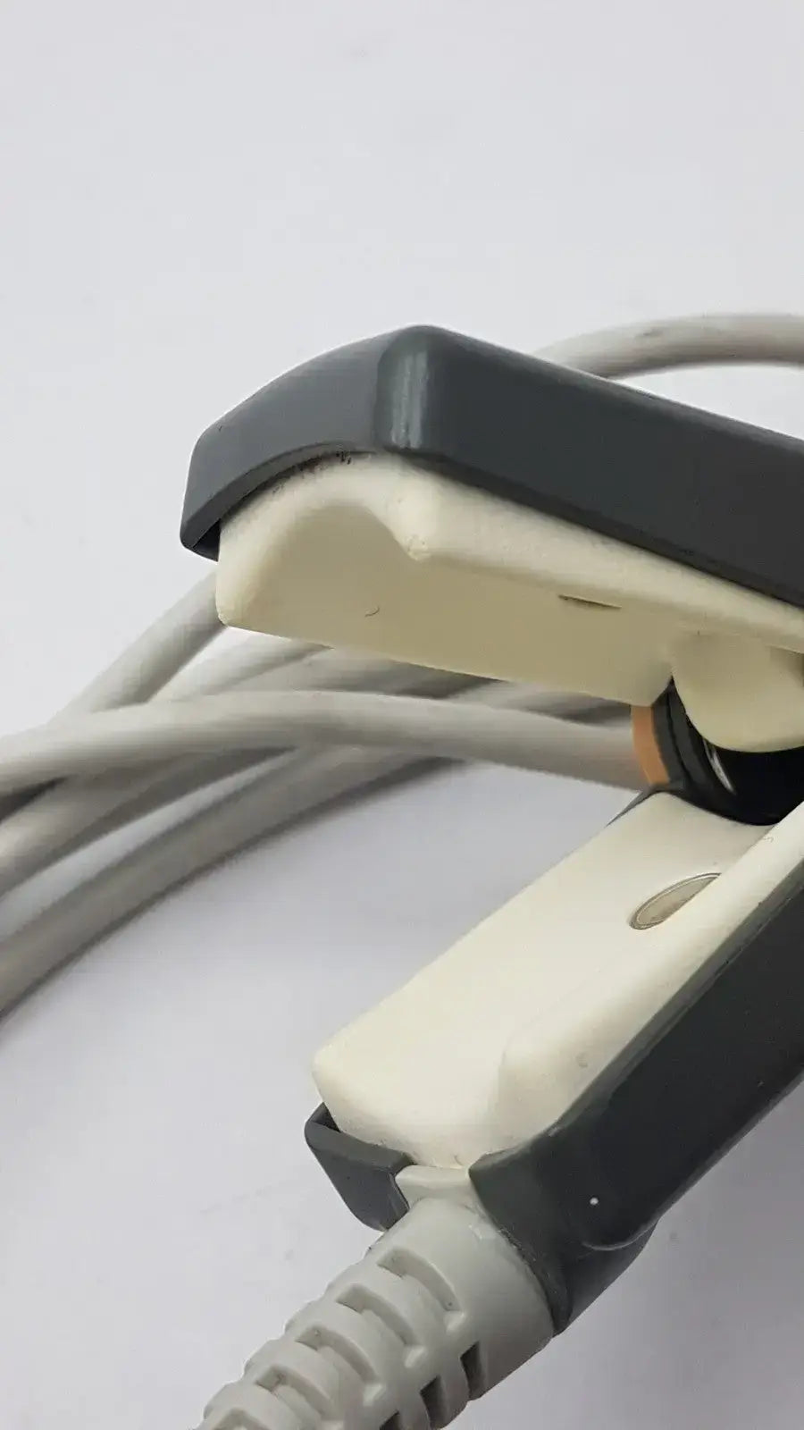 Philips M1196A Reusable Adult SpO2 Clip Sensor