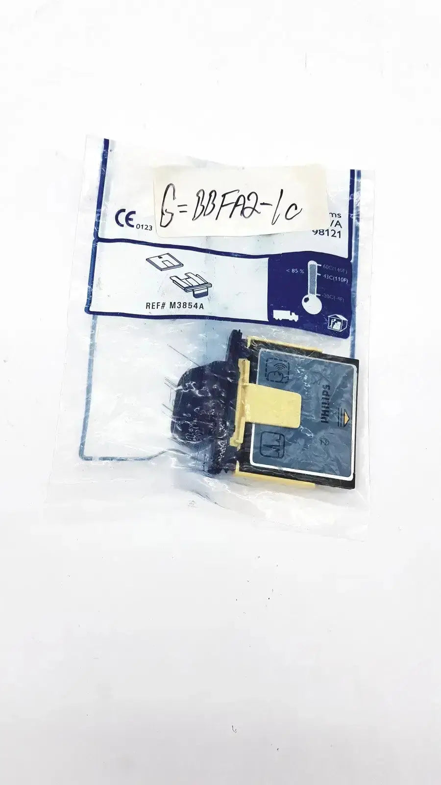 Philips m3854a data card with bbfa8-1c replacement sensor module featuring black and yellow parts in clear plastic package