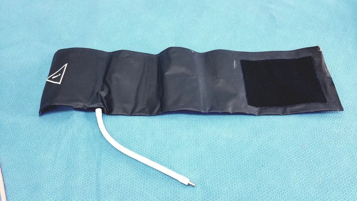 Philips M4555B Easy Care Adult Blood Pressure Cuff - 27.5cm 36cm