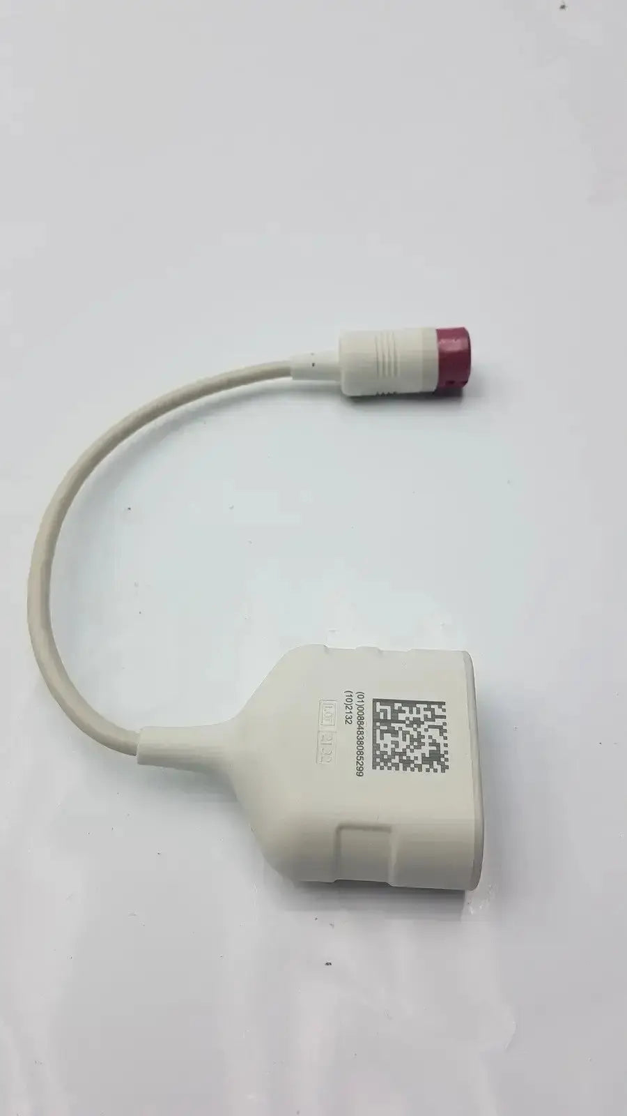 White philips ref 989803199741 dual invasive blood pressure ibp adapter cable with red-tipped connector and qr code label