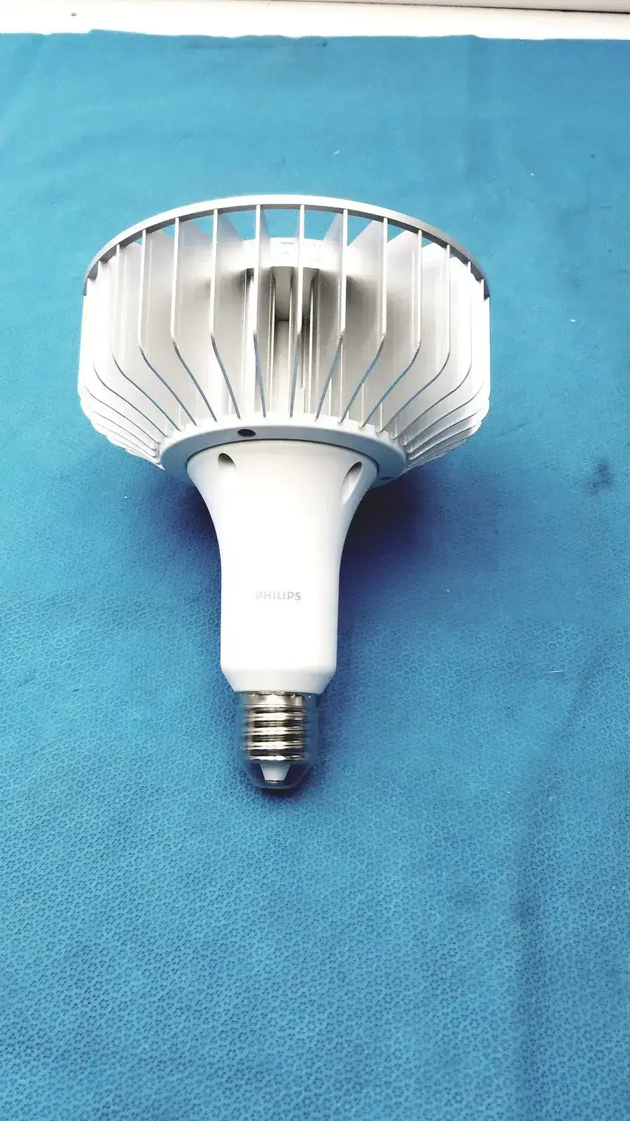 Philips TrueForce LED High-Bay Retrofit Lamp 150W