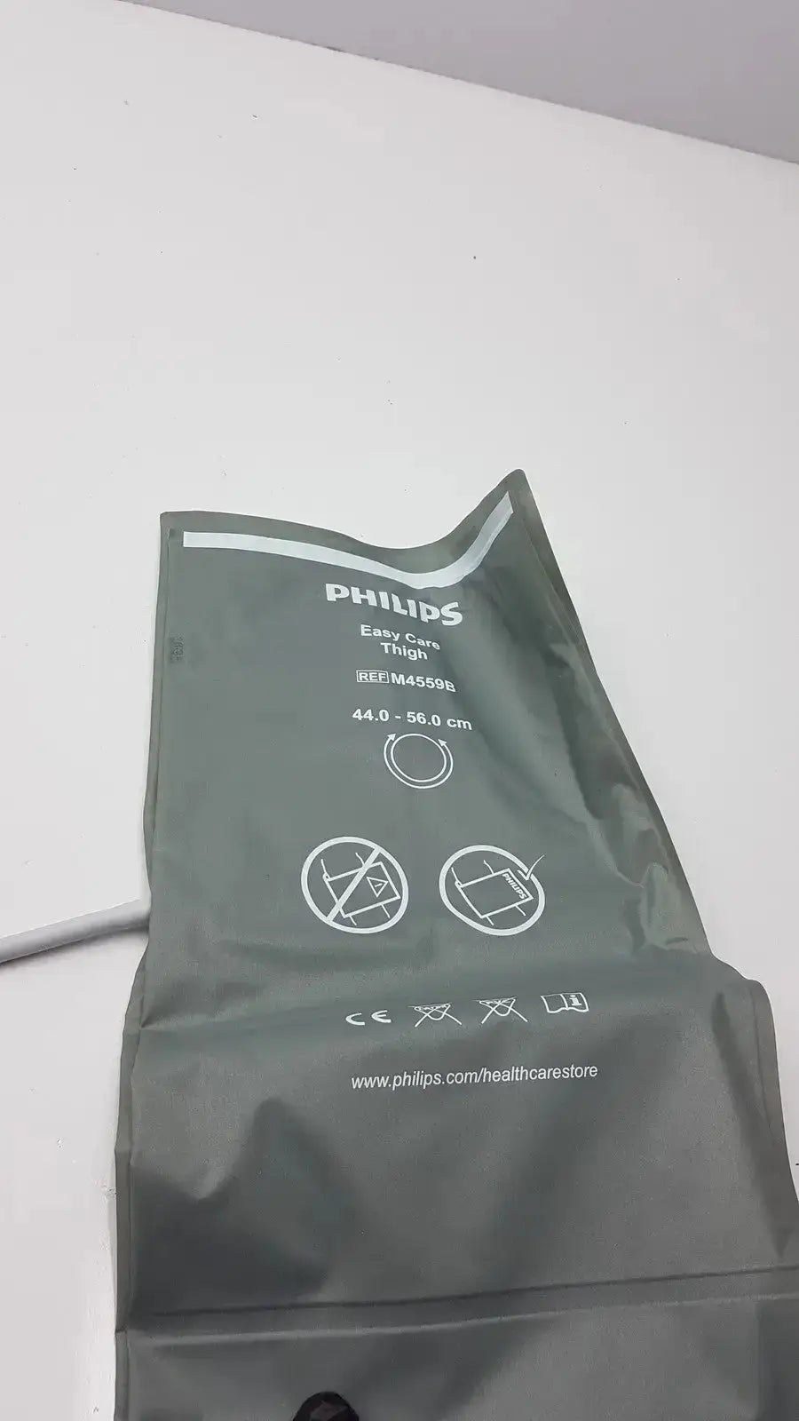 Philips M4559B easy care adult thigh blood pressure cuff in dark gray model ma4598 for accurate blood pressure monitoring