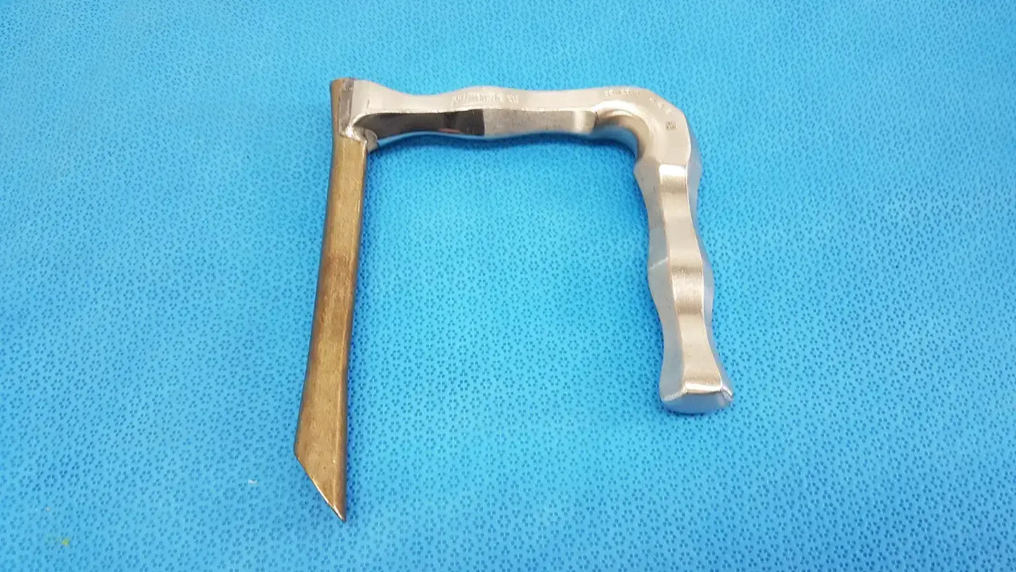 Pilling 522010 Holinger Adult Anterior Commissure Laryngoscope w/ Light Carrier
