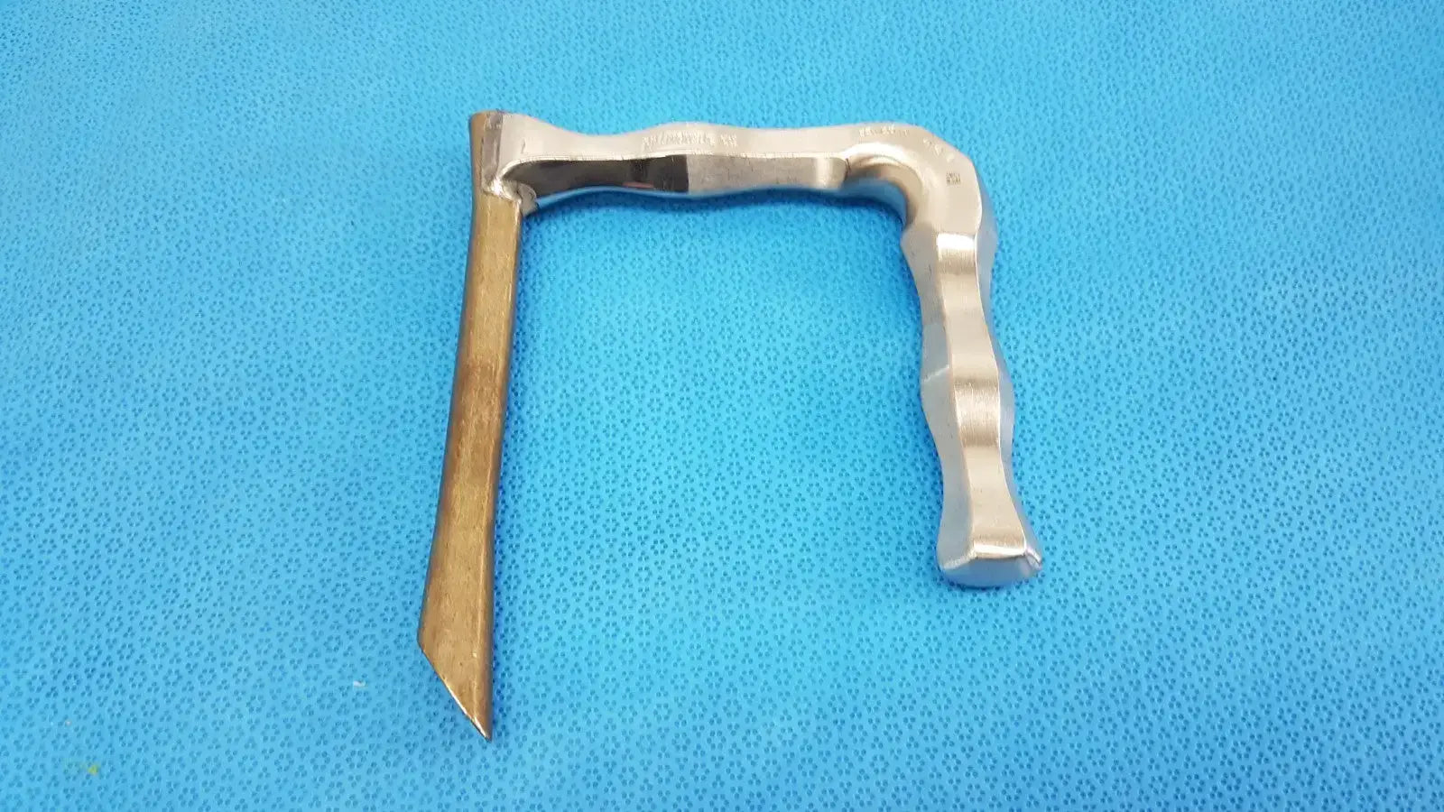 Pilling 522010 Holinger Adult Anterior Commissure Laryngoscope w/ Light Carrier