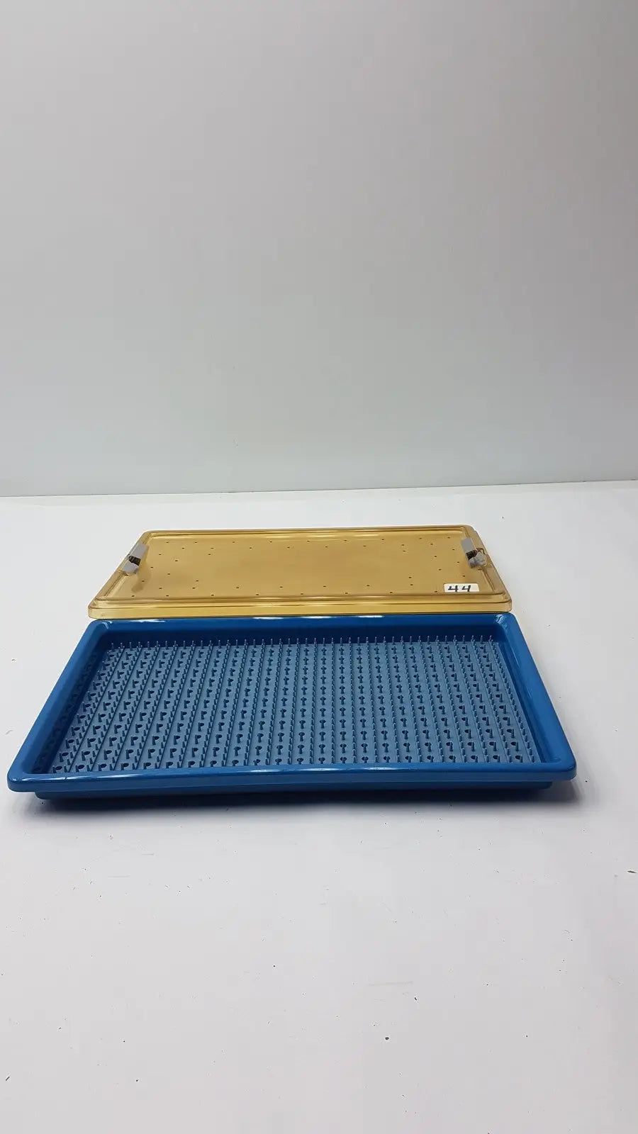 Plastic Sterilization Tray With Silicone Finger Mat