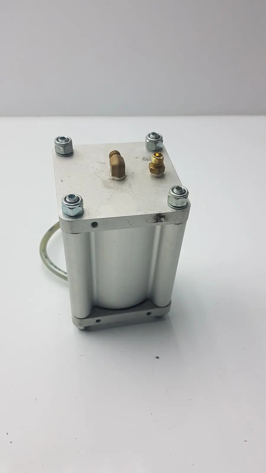 Pneumatic Cylinder