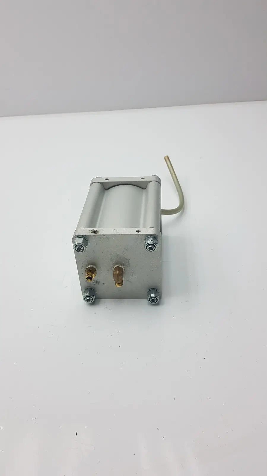 Pneumatic Cylinder