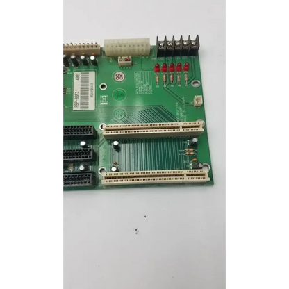 Portwell PBP-06P3 Backplane 0548A00469 8930080F