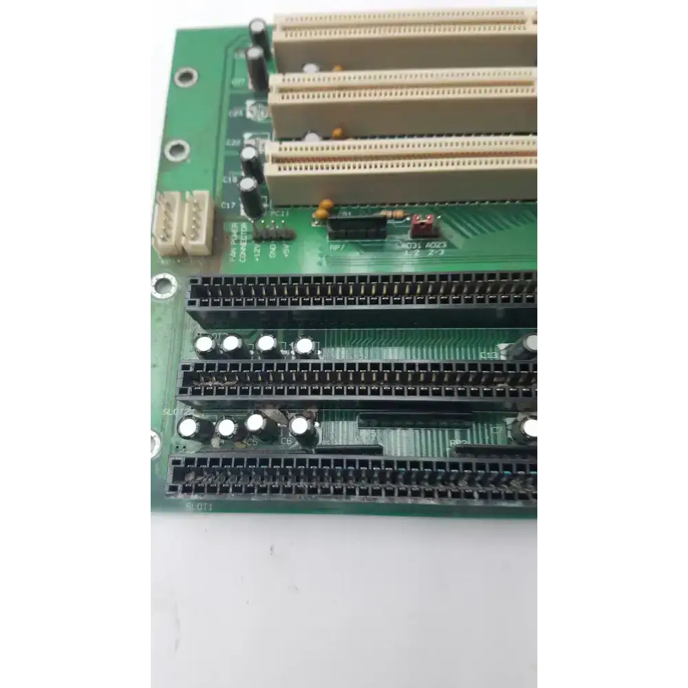 Portwell PBP-06P3 Backplane 0548A00469 8930080F