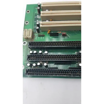 Portwell PBP-06P3 Backplane 0548A00469 8930080F