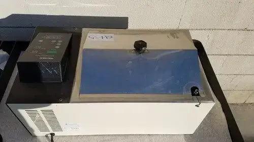 Precision Scientific Model 25 Reciprocal Shaking Bath 66800 - Water