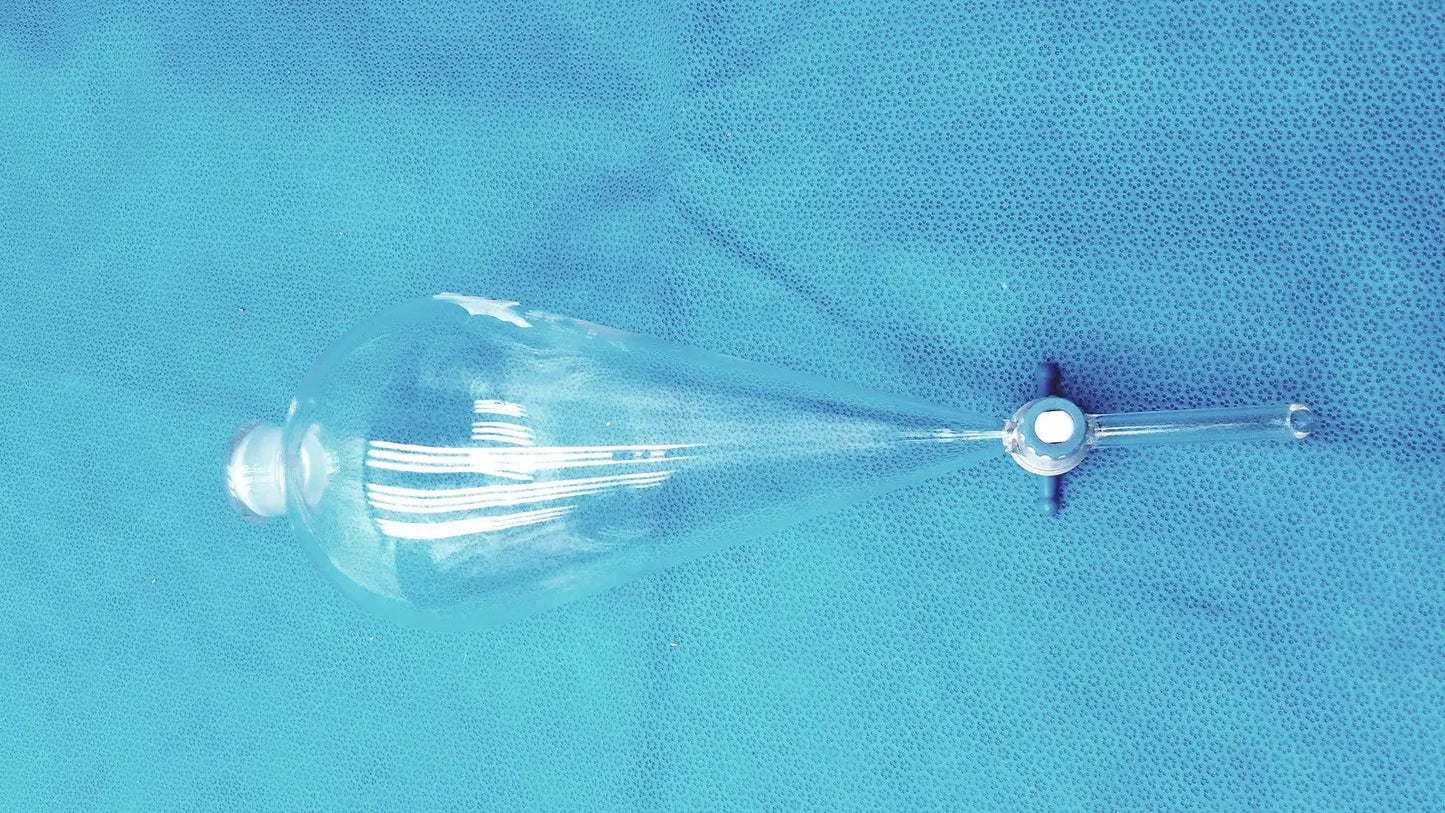 Pyrex 1000 mL Glass Separatory Funnel with Stopper – Borosilicate