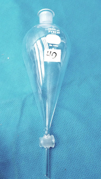 Pyrex 1000mL Glass Separatory Funnel with Stopcock – Transparent Labware