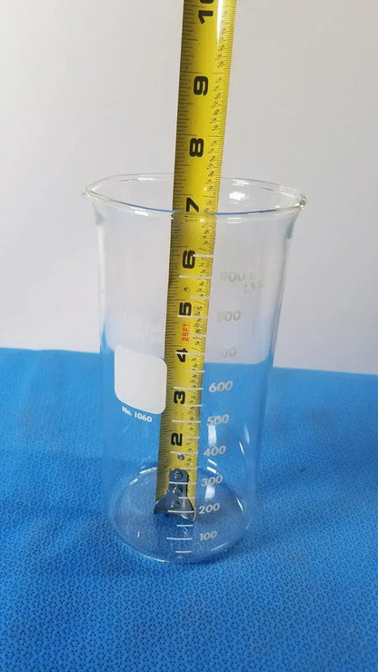 PYREX 1000mL Low Form Griffin Beaker – Durable Glass Laboratory Container