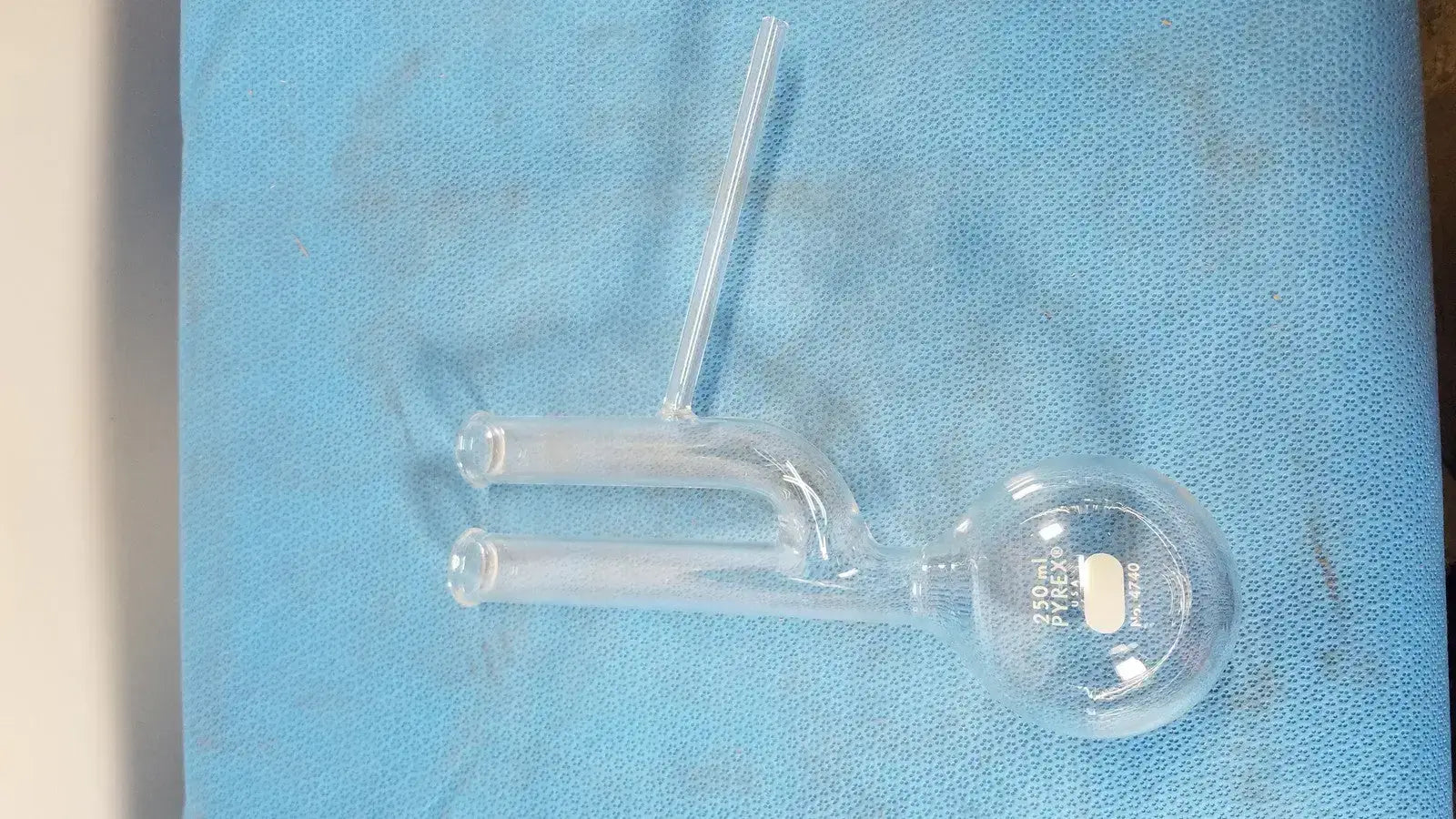 PYREX 250 mL Vintage Scientific Glass Advanced Laboratory Tube