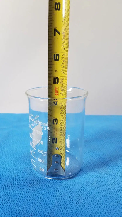 PYREX 400 mL Glass Beaker Griffin Low Form Heavy-Duty Laboratory Ware