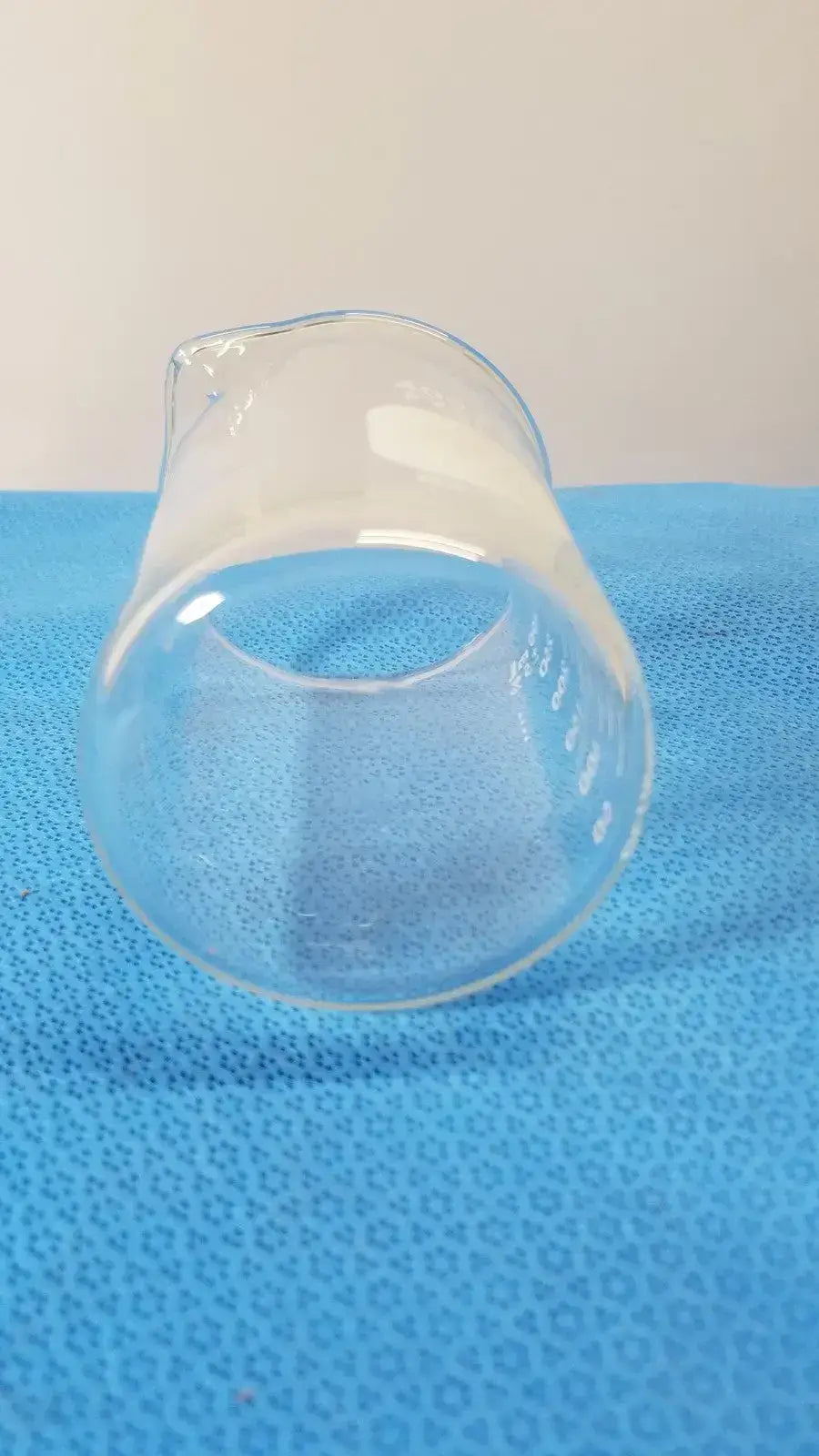 PYREX 400 mL Glass Beaker Griffin Low Form Heavy-Duty Laboratory Ware