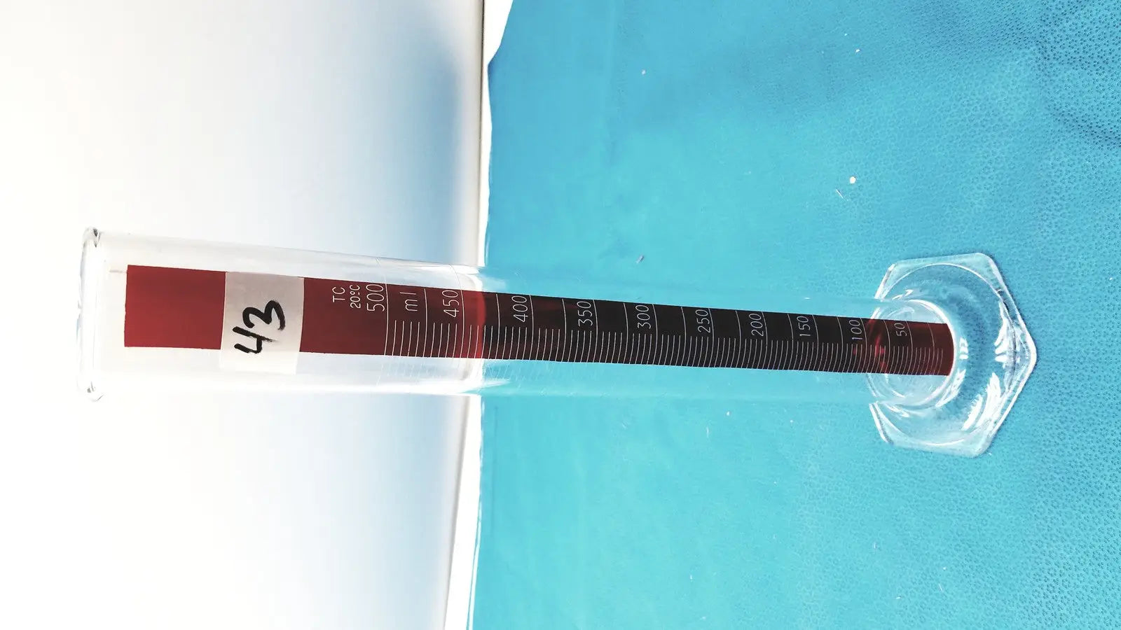 PYREX 500 mL Glass Graduated Mixing Cylinder – Lifetime Red Markings