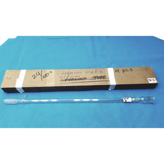 PYREX Jacketed Liebig Condenser – West-Style Glass Distillation Labware - Laboratory