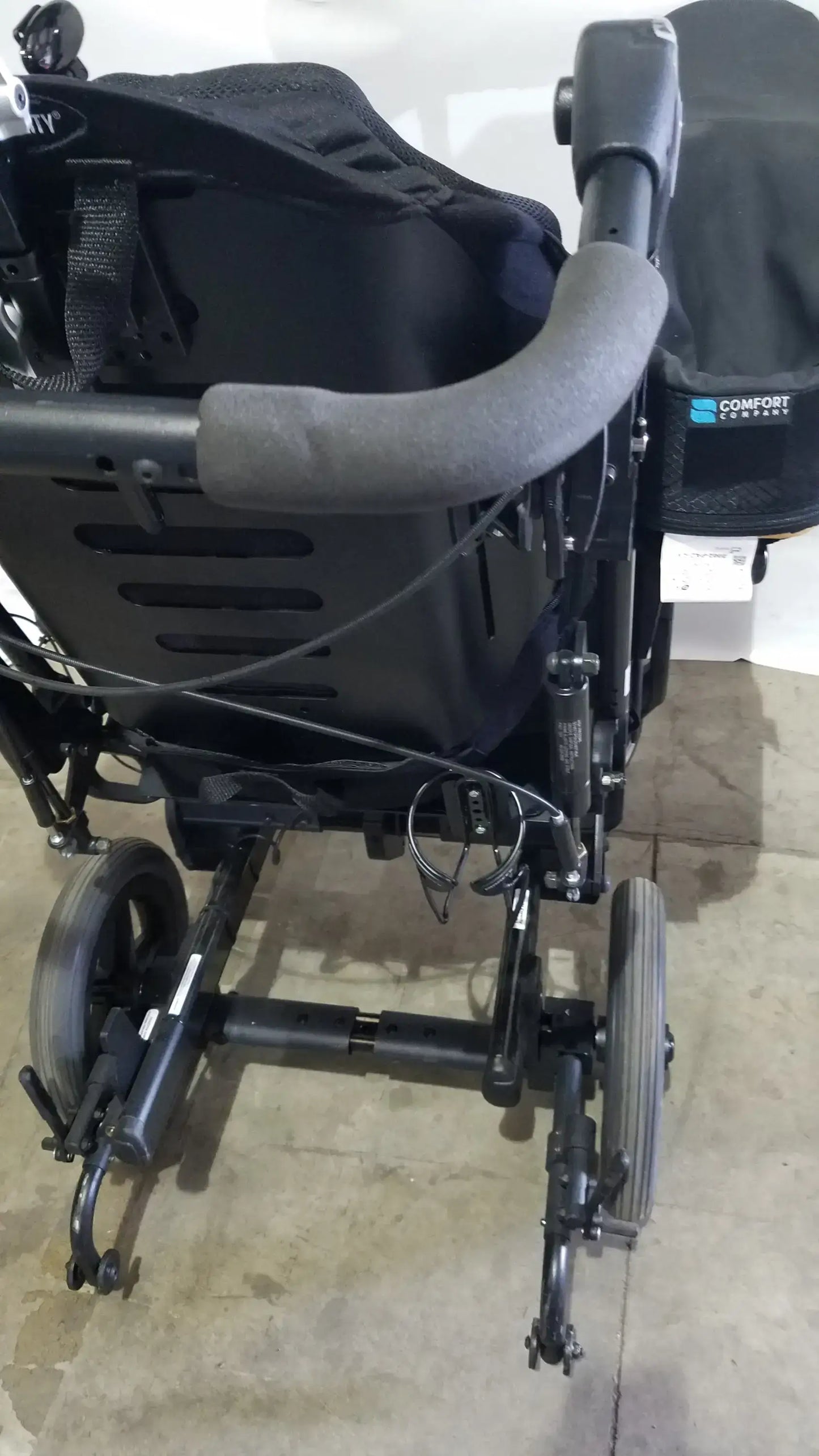 Quickie IRIS Tilt Wheelchair w/ Headrest & Comfort Seating Mobility Chair