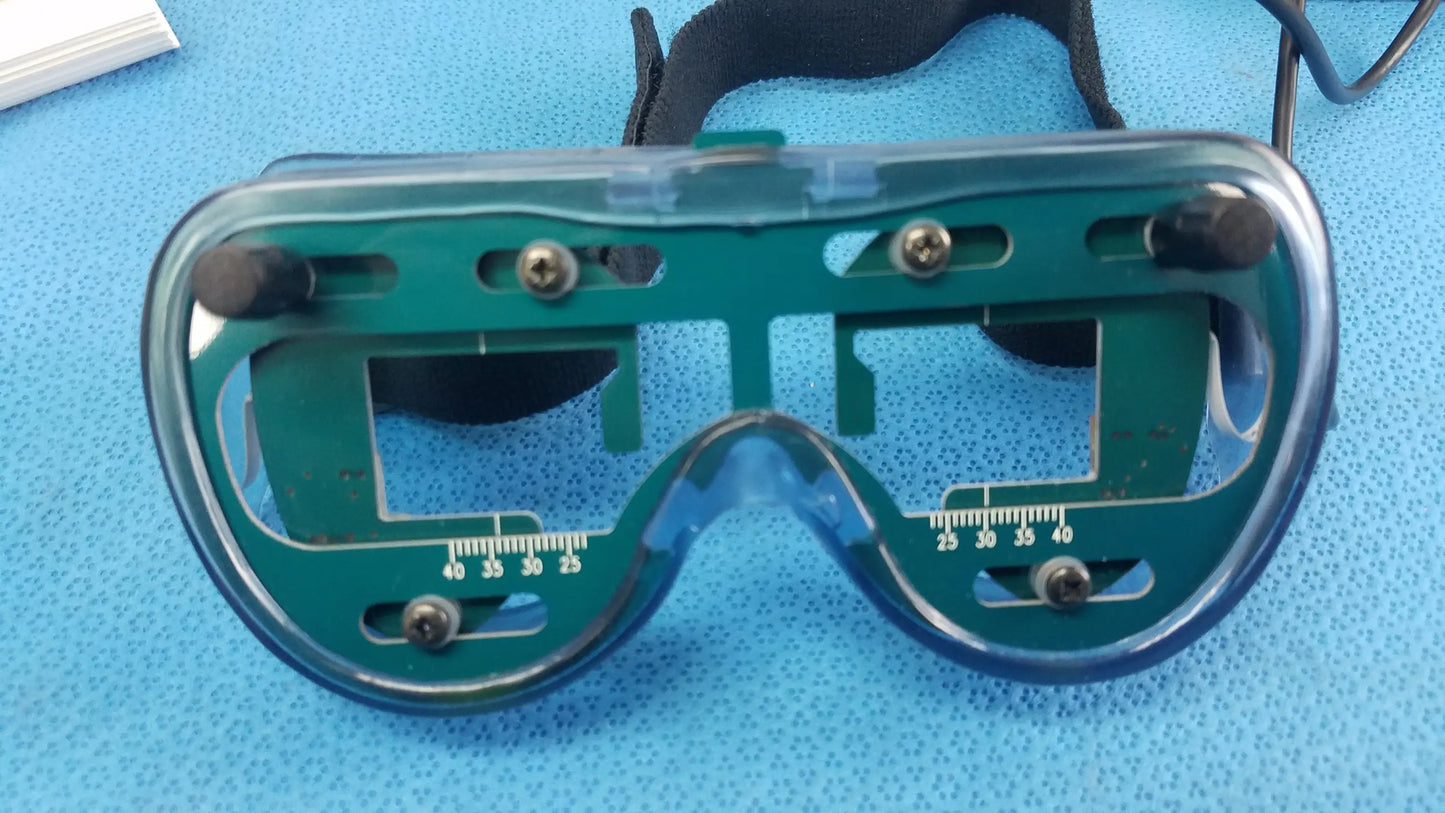 ReadAlyzer Eye-Movement Recording System - Eye Movement Tracking and Analysis