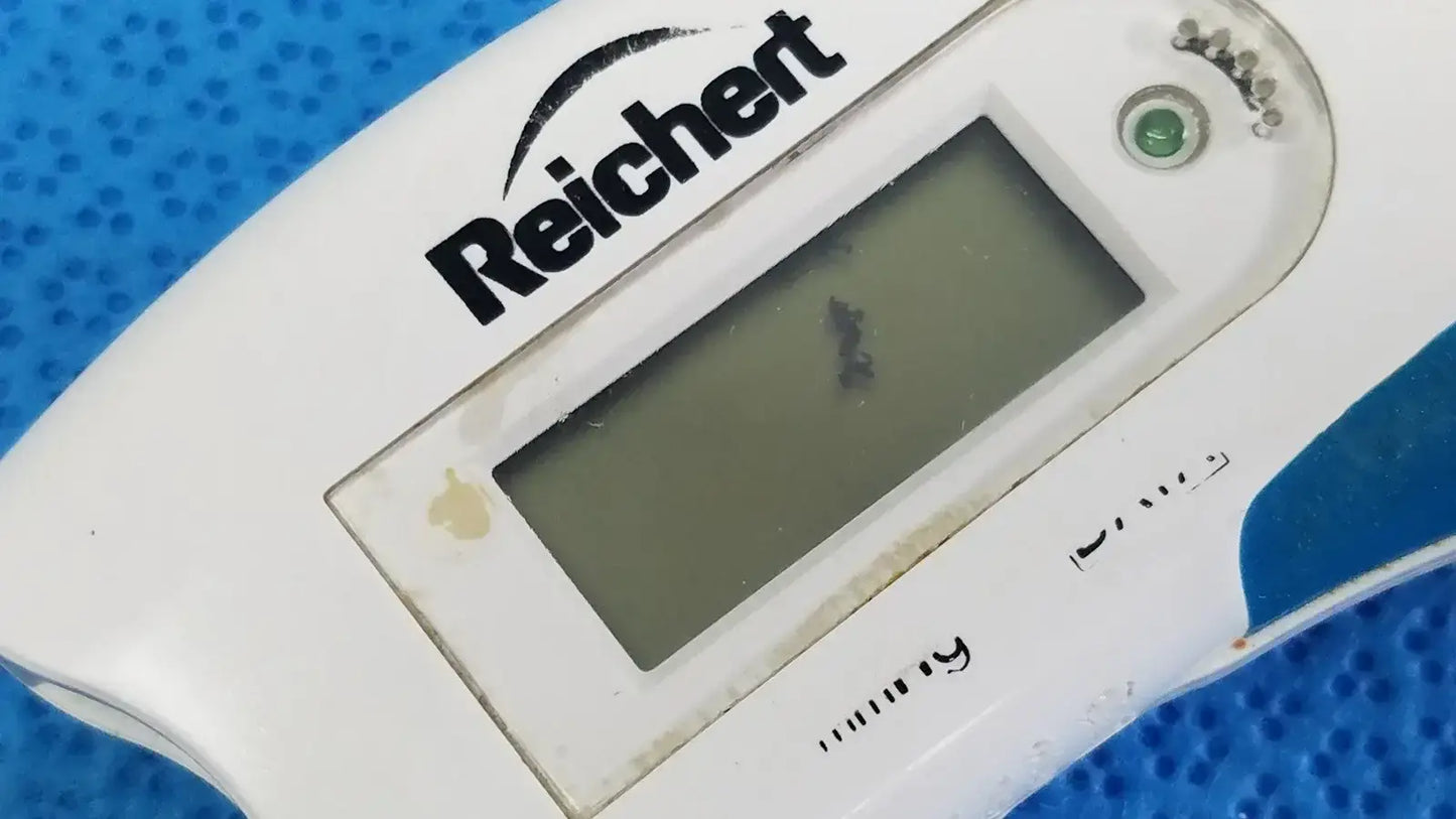 Reichert 230590 Tono Pen AVIA Handheld Tonometer with Case
