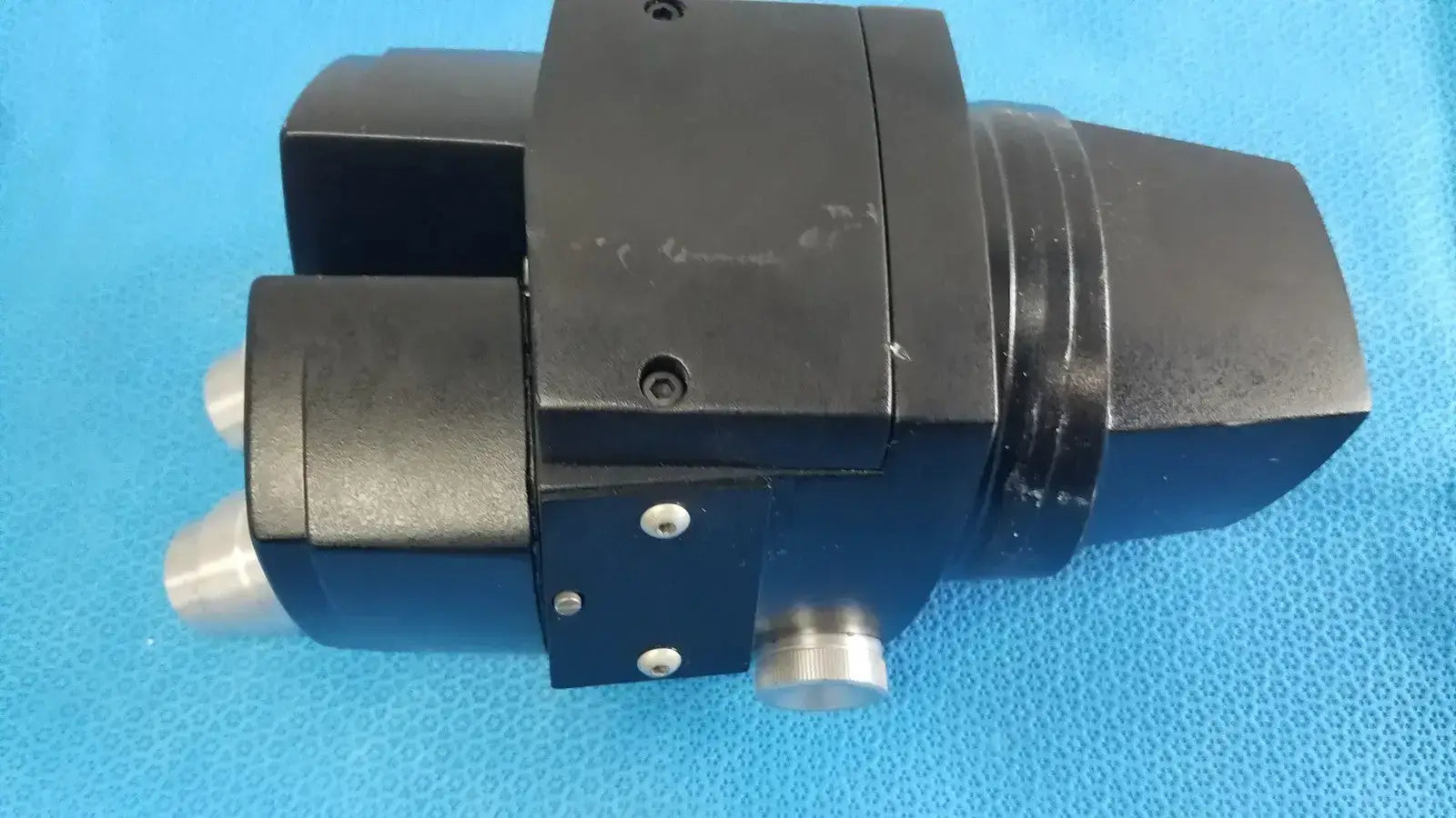 Reichert Stereo Star Zoom 1X to 6X - 580 Microscope
