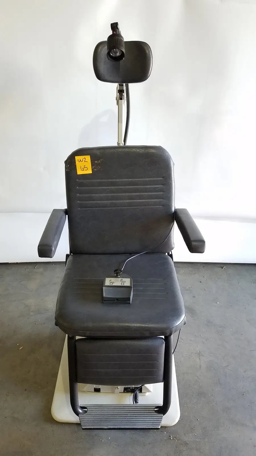 Reliance Medical Products Model 6100 Exam Chair With Footswitch, Headlight