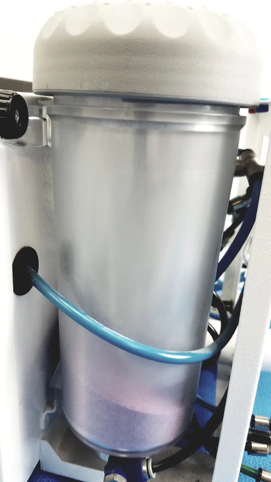 Renfert Basic Quttro IS Ref 29551005 With One Tank - Laboratory Sandblasting Unit