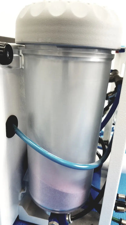 Renfert Basic Quttro IS Ref 29551005 With One Tank - Laboratory Sandblasting Unit