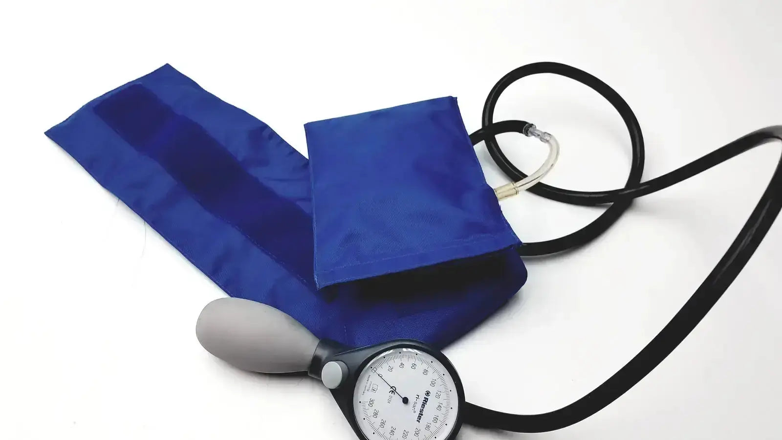 Riester 0124 sphygmomanometer with blue summit bp cuffs black tubing gray bulb and circular gauge for accurate monitoring buy used medical equipment