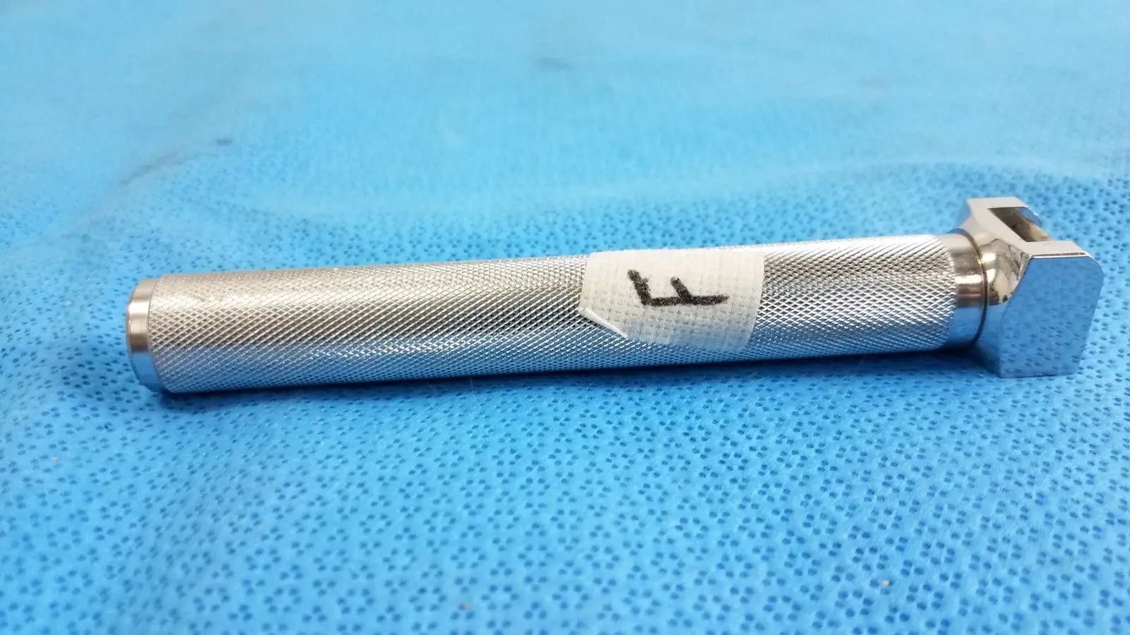Rusch Laryngoscope Handle – Standard System