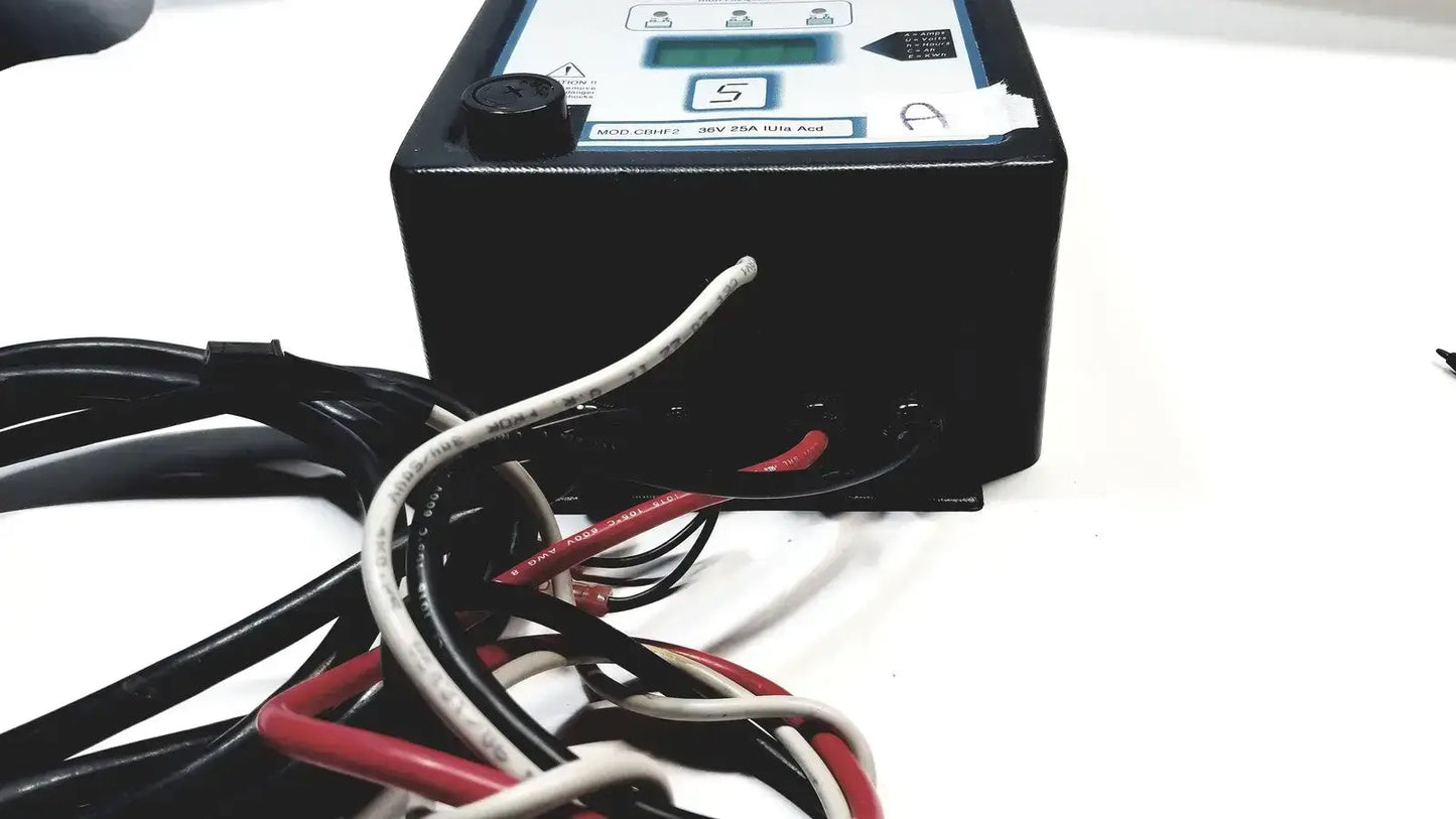S.P.E. CBHF2-R Electronica Industriale Made In Italy Battery Charger 36V