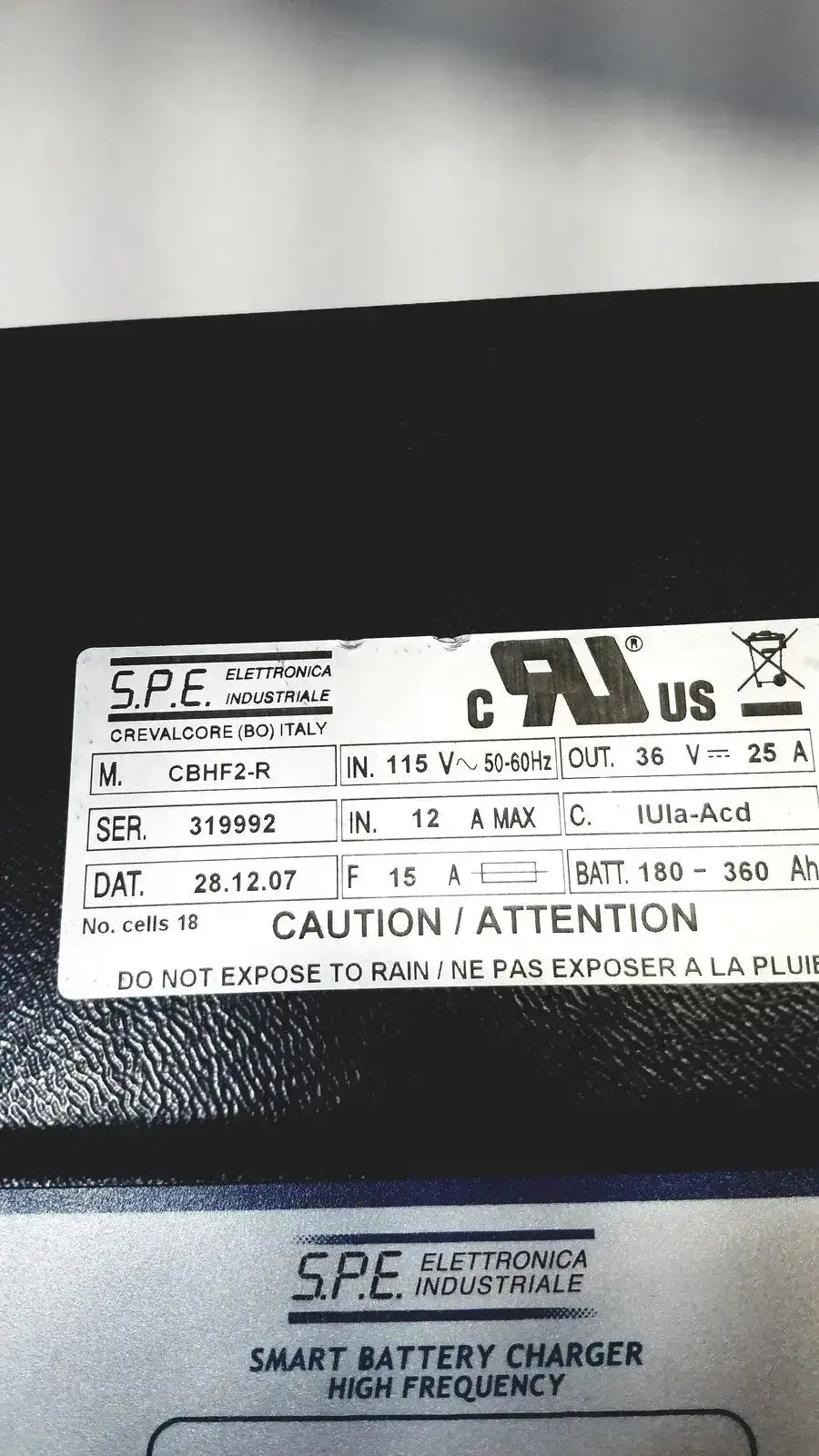 S.P.E. CBHF2-R Electronica Industriale Made In Italy Battery Charger 36V