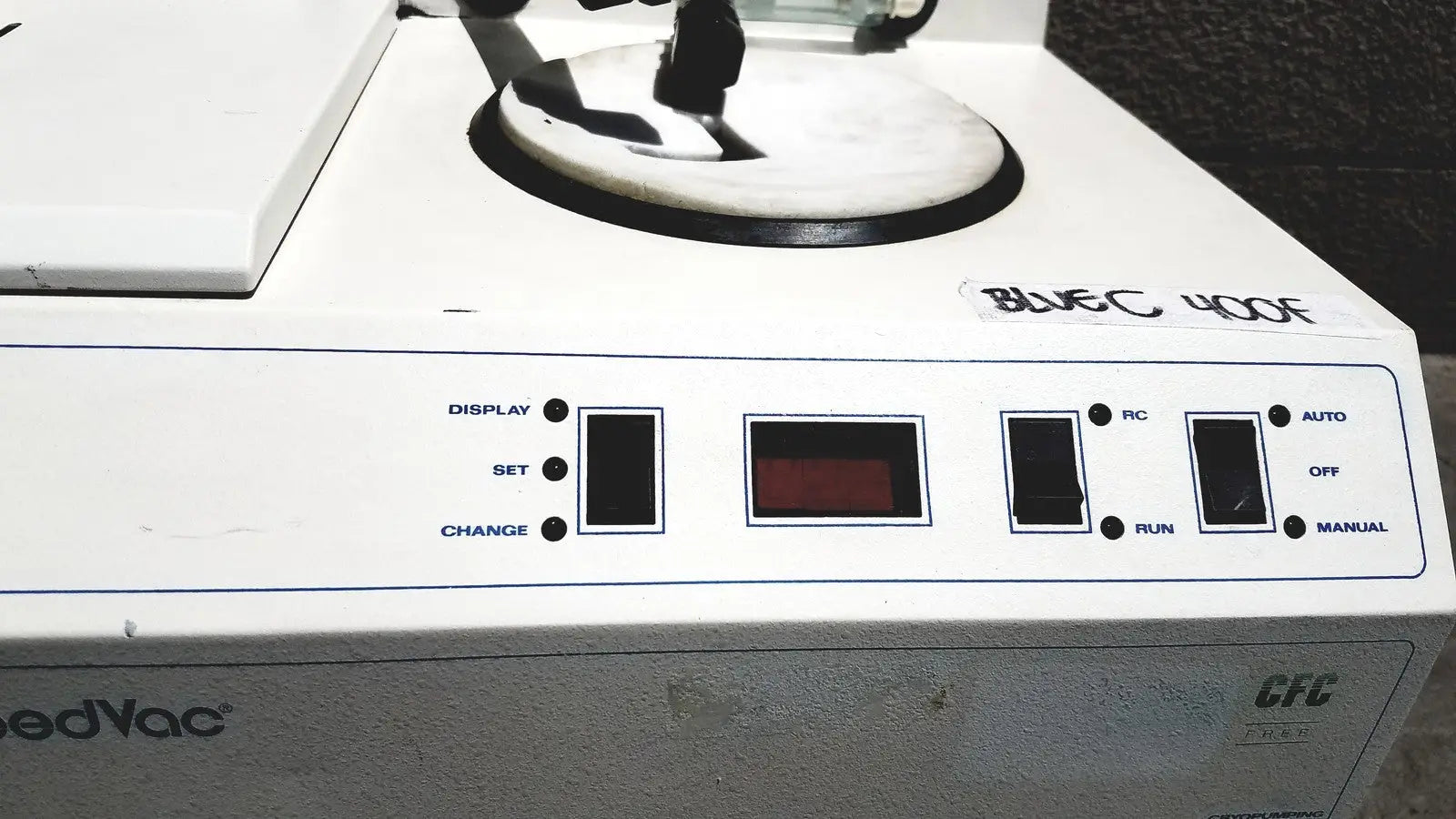 Savant AES1000 Automatic Environmental Speedvac System – Untested For Parts or - Vacuum Concentrator