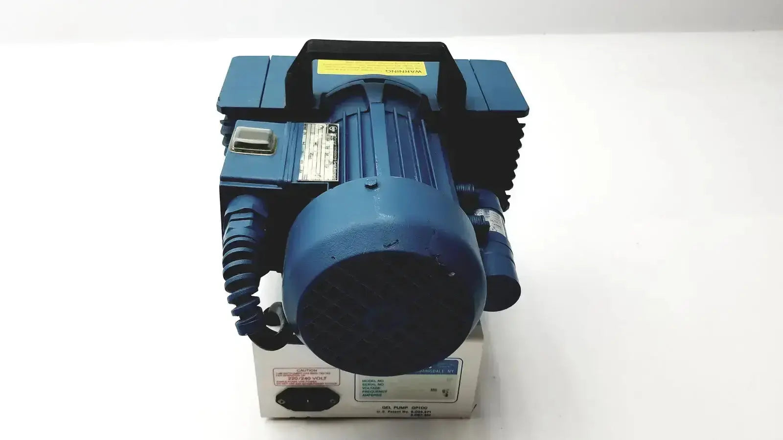 Blue industrial gel pump gp100 with black handle and coiled cable for durable use savant gel pump model