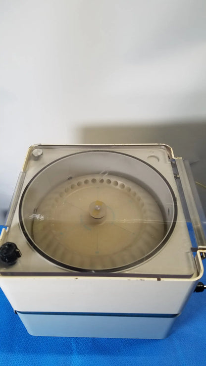 Savant hsc 10k-115 high speed centrifuge in white and blue with transparent lid is essential medical equipment for reuse
