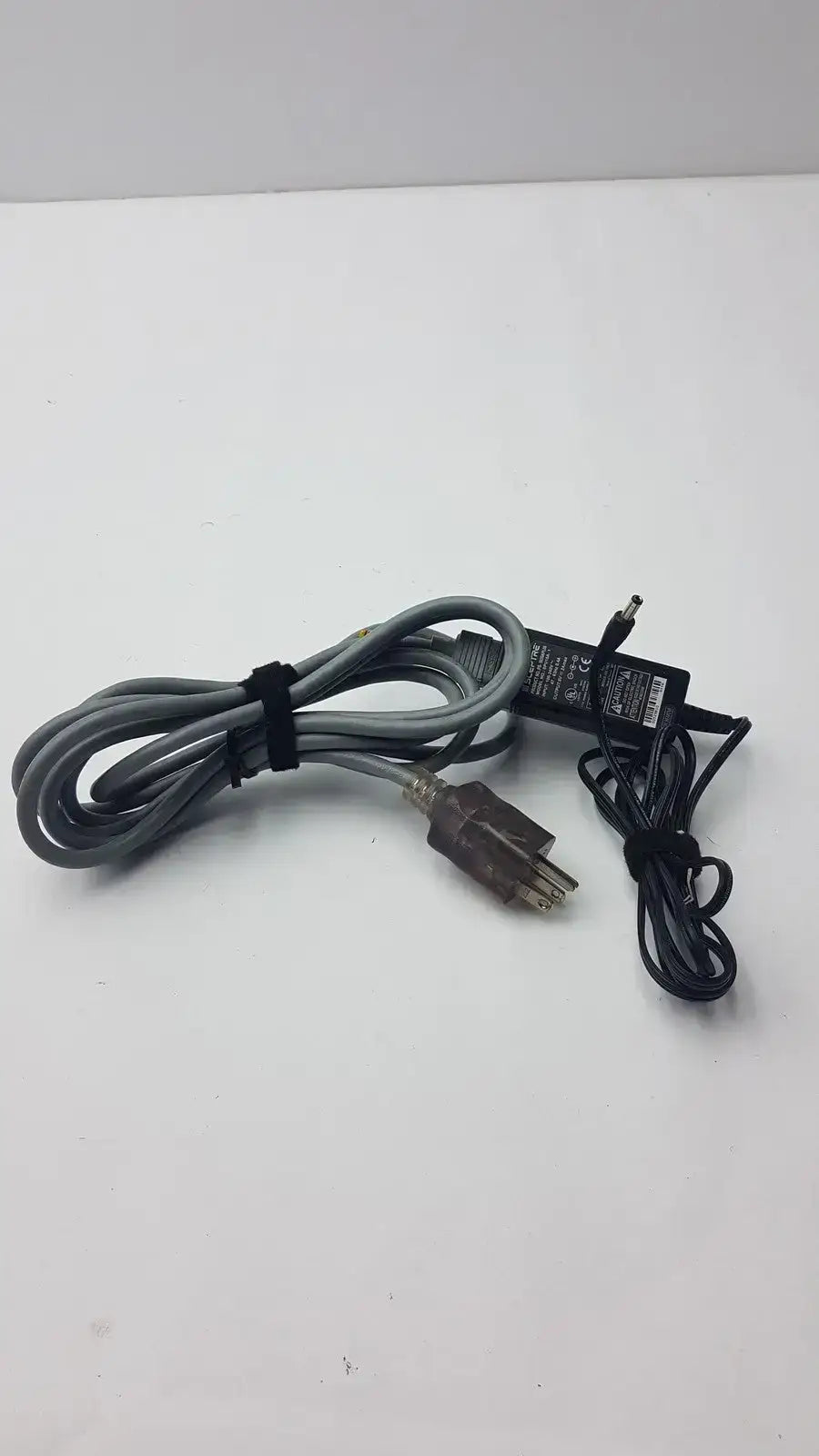 Sceptre SPU15A-1 15W Desktop Switching Power Supply With Cable