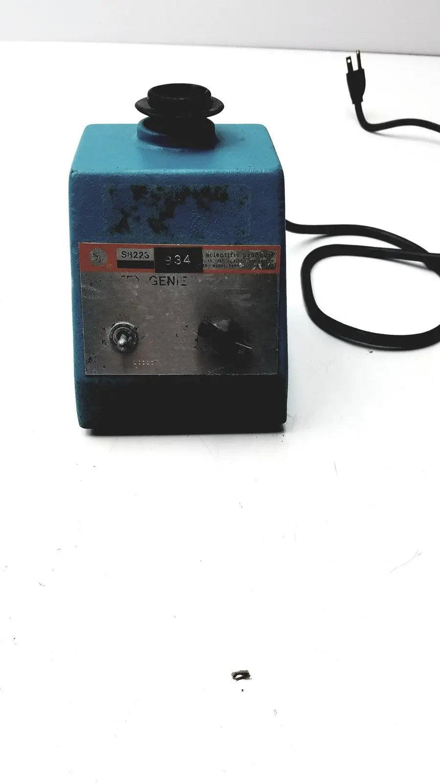 Scientific Products Vortex Genie Mixer Model S8223