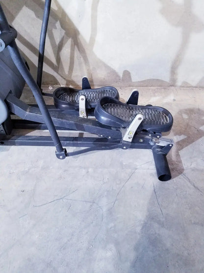 SCIFIT Elliptical Crosstrainer Commercial Gym Cardio Exercise Machine SXT7000