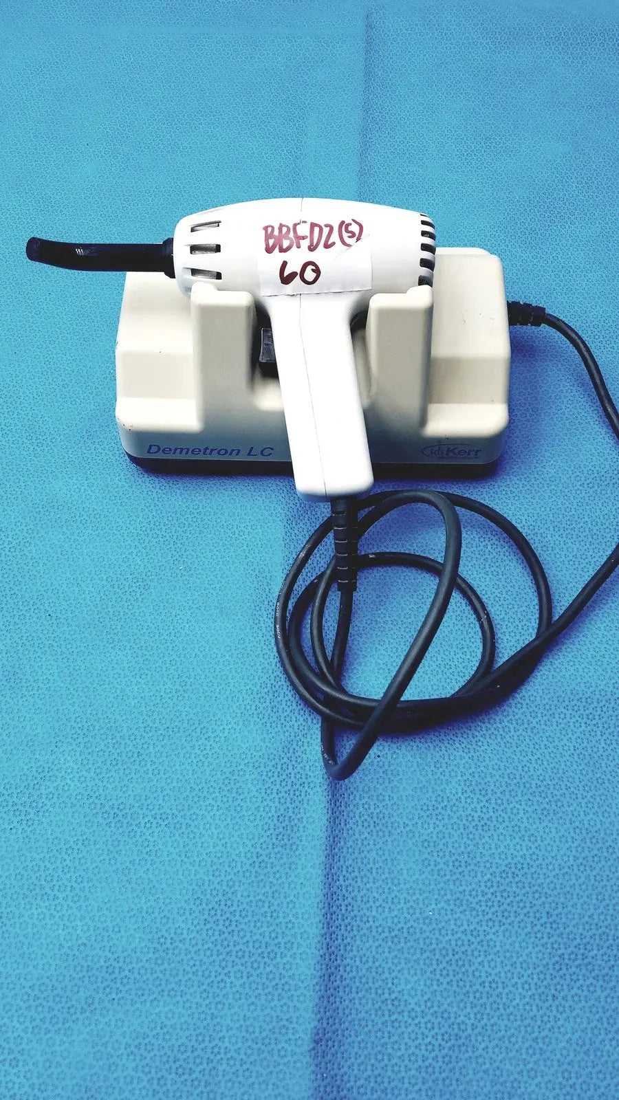 SDS Kerr Demetron LC Dental Halogen Light Curing Unit w/ Handpiece