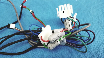 SEIWA E04SR130525A Ferrite Cores with Multi-Pin Connectors Wire Harness Cable