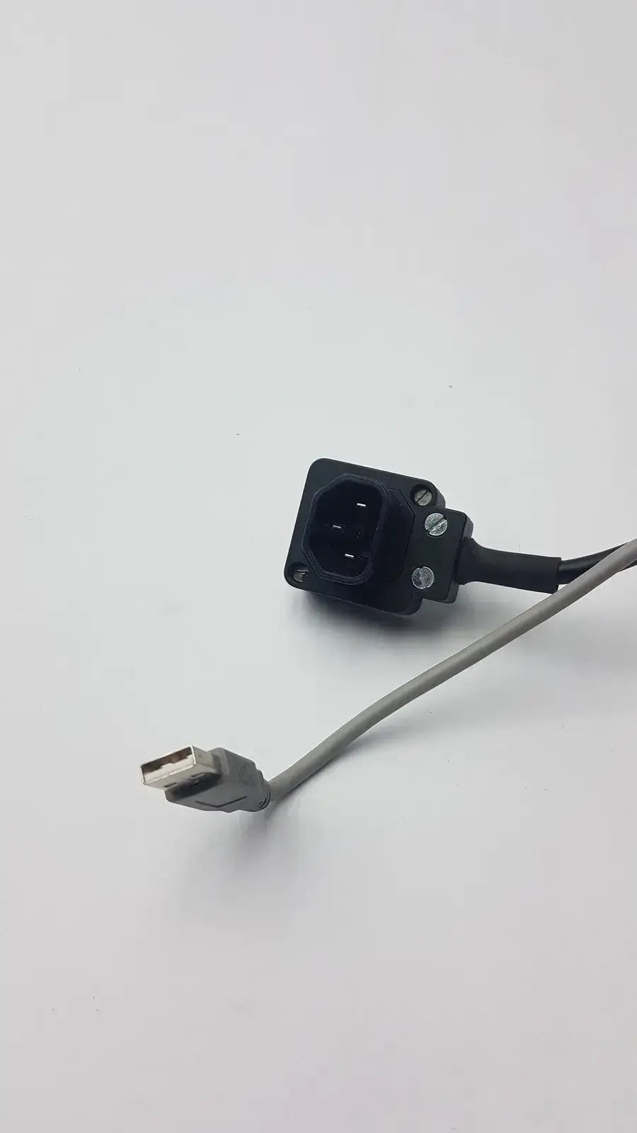Set of 2 White and Grey Cables - Cable