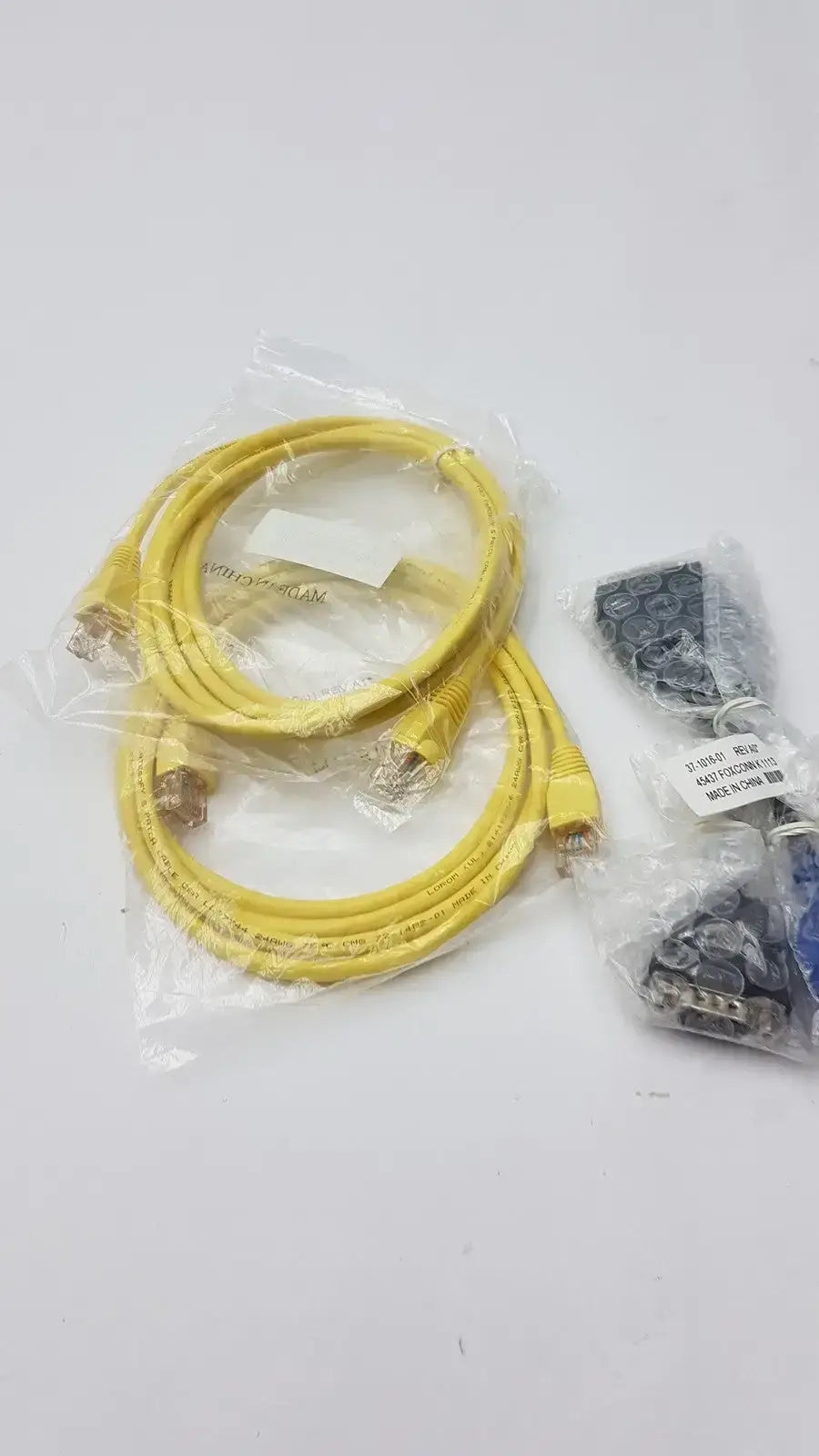 Set of 3 Cables 1x 72-3383-01 Rev A2 37-1061-01 A0 E141823-6 - Networking