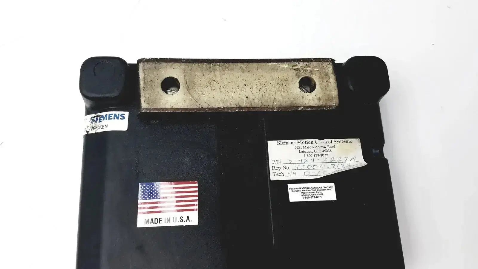 Black plastic siemens cincinnati milacron cnc lathe teach pendant controller with metallic mounting plate and usa sticker