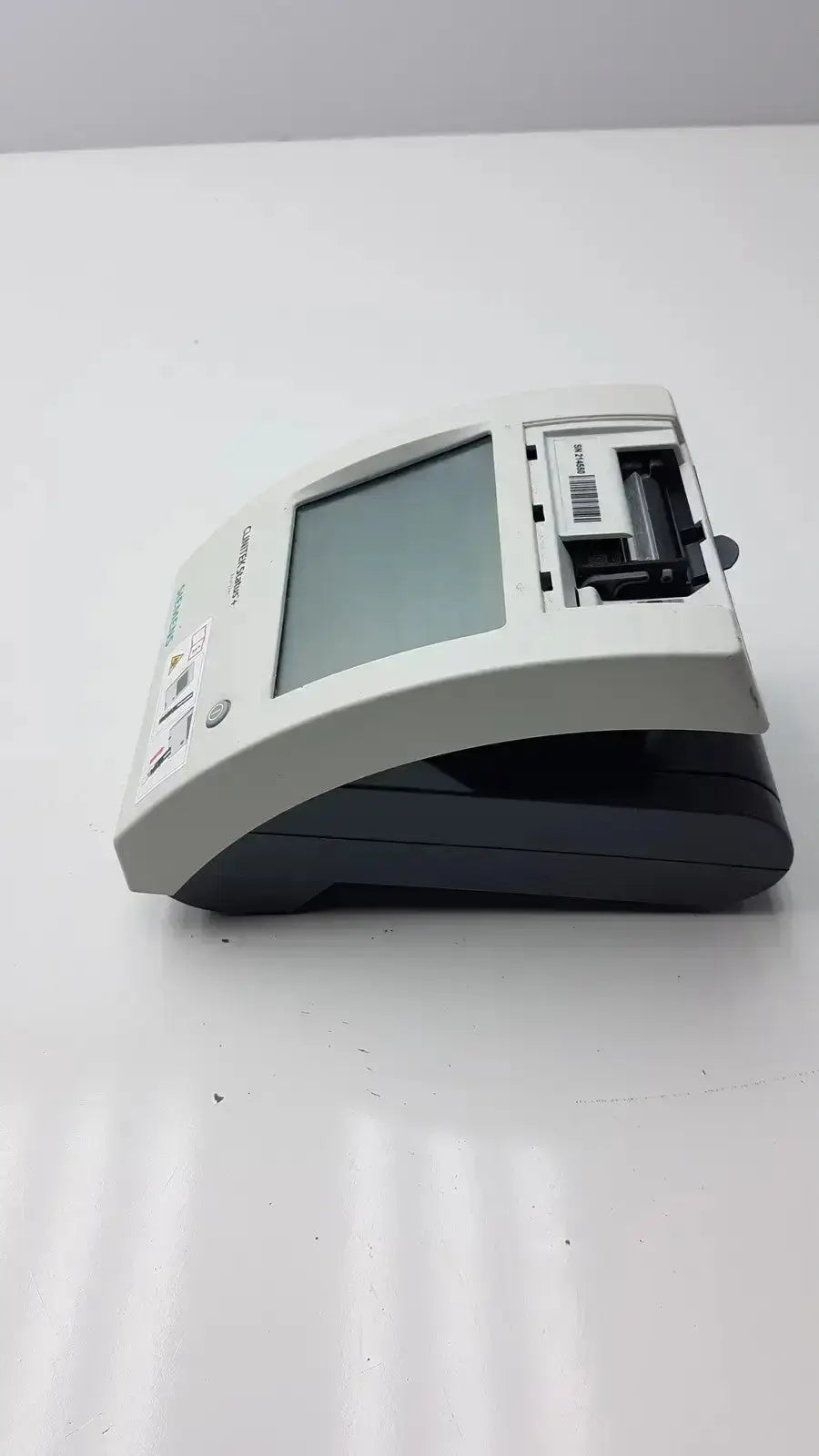 White and black siemens clinitek status cash register with digital display screen for medical analysis model 004979