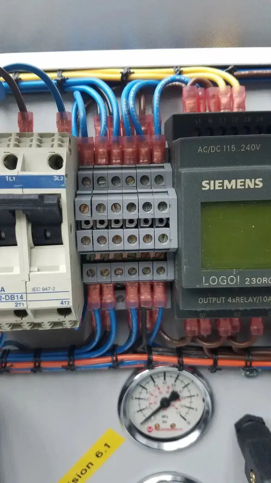 Gray Siemens LOGO 230rc 6ed1 052-1fb00-0ba4 industrial control panel with digital display terminal blocks fan fuse and meter