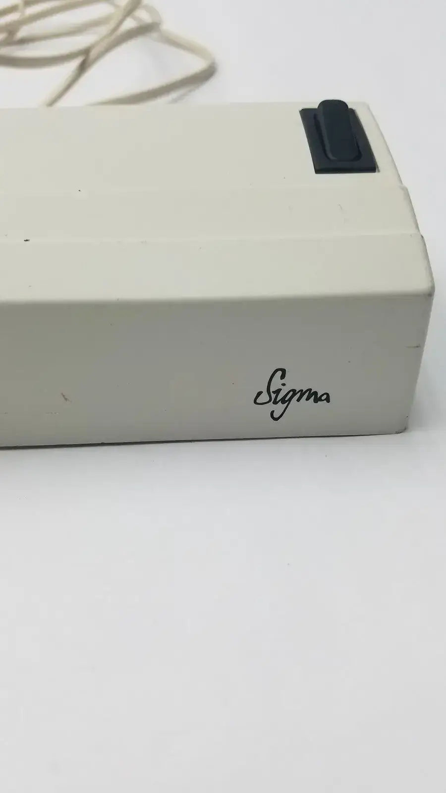 Sigma Wave White Light With Plug - Medical Lighting