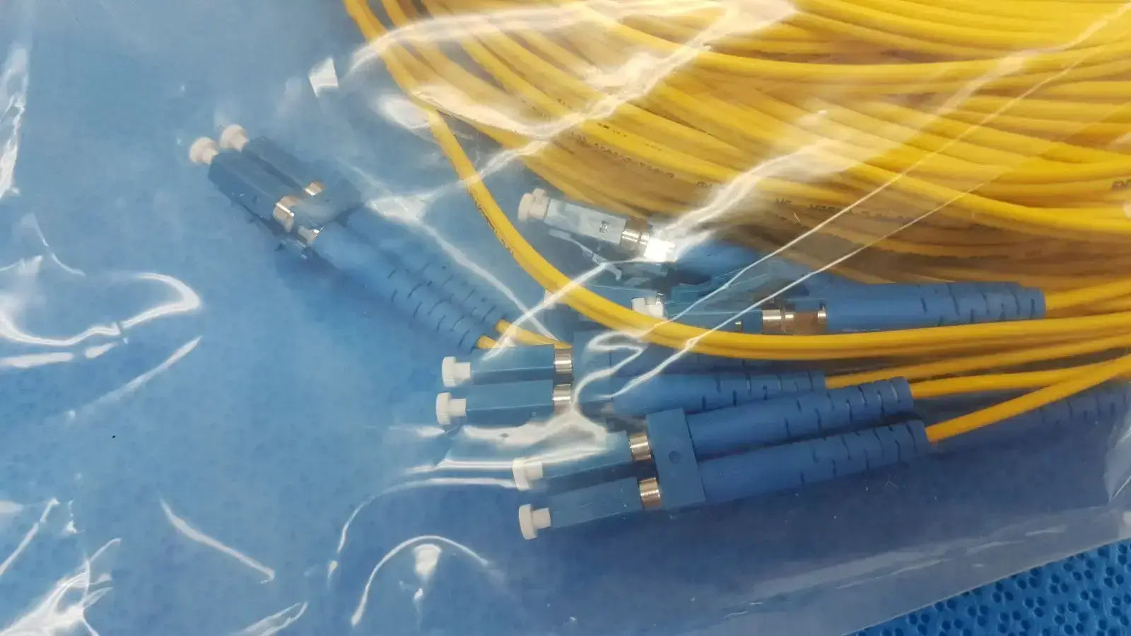 Singlemode Fiber Optic Cable Assembly – LC to UPC Polish 5 Meter Box of 26